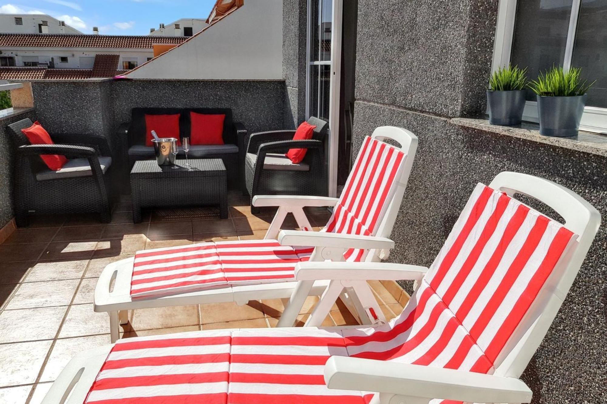 Bright Apartment In Puerto De Santiago 65 M² Terrace Eksteriør billede
